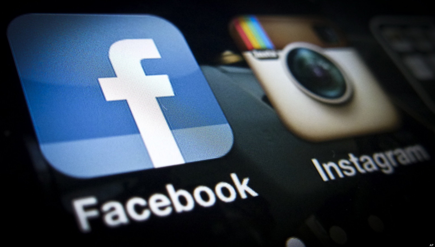 Англия оштрафует Facebook и Instagram.